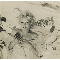 MARILYN MONROE - AMBASASSADOR HOTEL - CECIL BEATON.