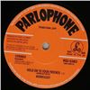 Image 2 : MORRISSEY - HOLD ON TO OUR FRIENDS - UK 7" PROMO (RDJ 6383).
