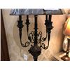 Image 3 : FLOOR LAMP WITH PAINTED METAL BASE