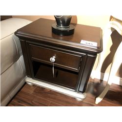 DARK WOOD SIDE TABLE