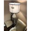 Image 1 : FLOOR LAMP
