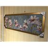 Image 1 : LARGE MAPLE FRAME ARTWORK - DAISIES