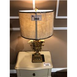 TABLE LAMP