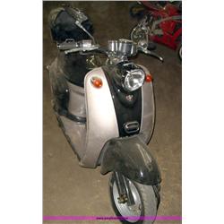 Panterra electric moped scooter 750W