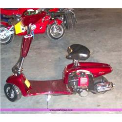 Two-wheeled gas scooter