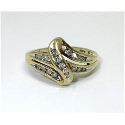 Estate - 10 KT Yellow Gold Diamond Wave Ring