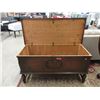 Image 1 : 1930s Cedar Lined Walnut Hope Chest