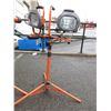 Image 1 : HDX Twin Head Halogen Tripod Work Light