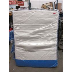 New Queen Size Beautyrest Tight Top Mattress
