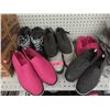 Image 1 : 6 Pairs of New Wools Shoes