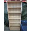 Image 1 : 6 Foot Tall Bookshelf - 32" Wide