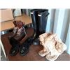 Image 2 : Hunter Boots, Royer Steel Toed boots, and 2 Pairs of First Nations Style Boots
