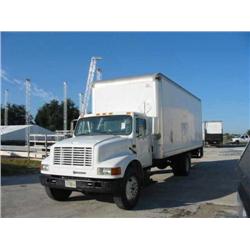 International 4700 24' box van