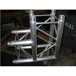 4 New Prolyte 90deg triangle corner 