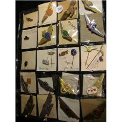 32 mixed airline lapel buttons & pins