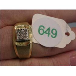 14k gold 9 diamond cluster ring