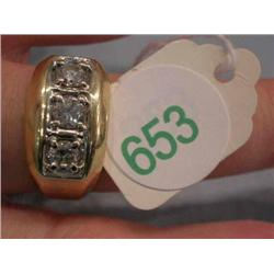 14k 3 diamond ring 1.5ct size 8 1/2