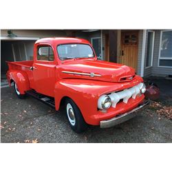 1952 FORD F2 PICKUP RESTORED FROM THE MARSHALL COLLECTION