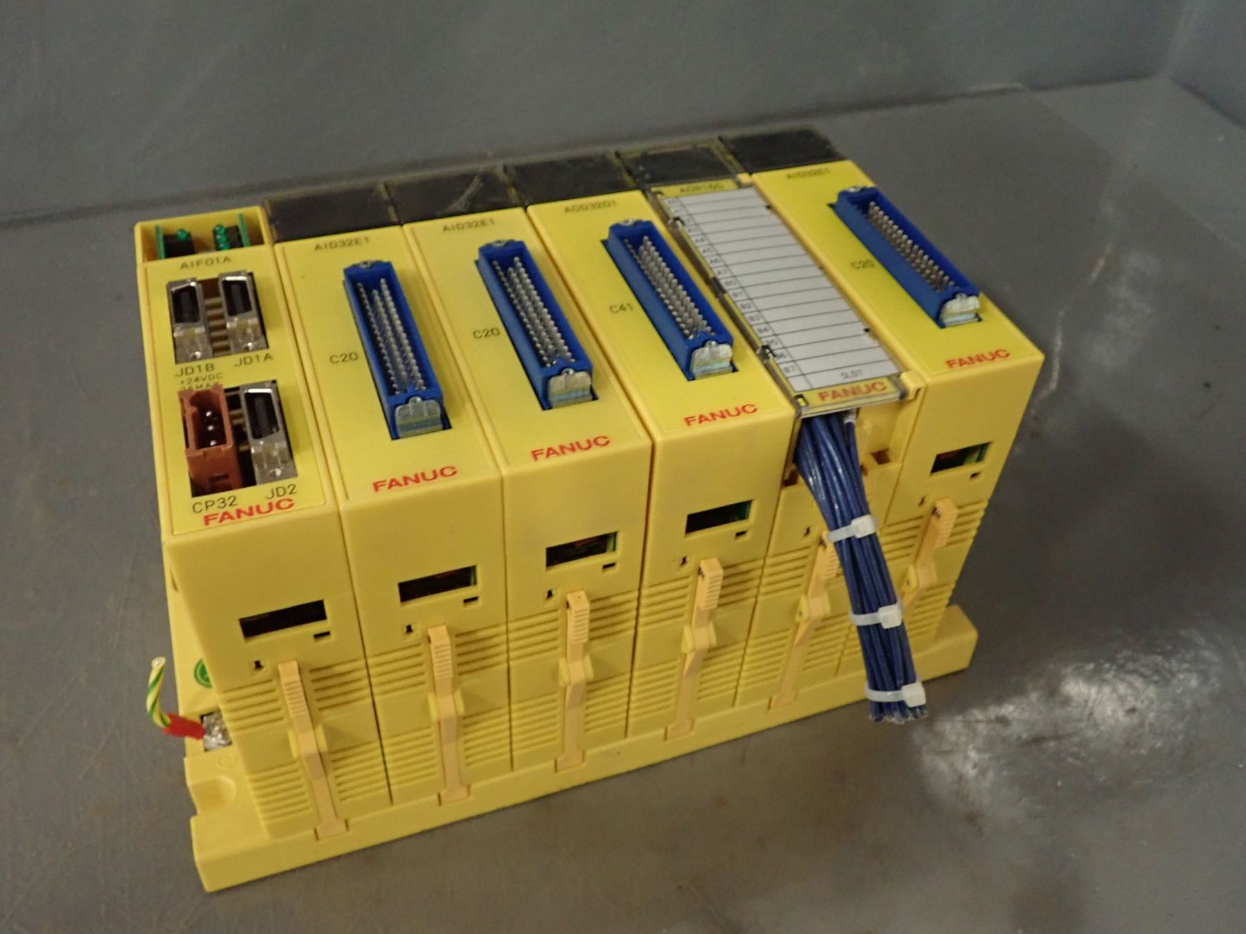 Fanuc I/O Rack with Modules