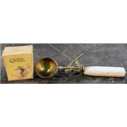 Lot of 2 Ice Cream items