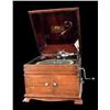 Image 1 : 1909 "Victrola" record player: