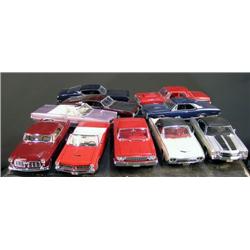 Box lot of 10   Maisto diecast model cars