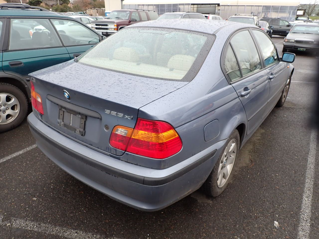 2002 BMW 325xi - Speeds Auto Auctions
