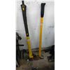 Image 1 : AXE & SLEDGE HAMMER
