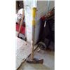 Image 1 : SPLITTING AXE