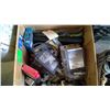 Image 2 : LOT OF AUTO ACCESSORIES (SWITCHES, BEARINGS)