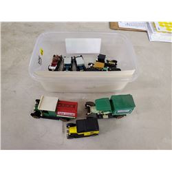LOT OF TOY CARS