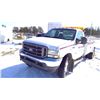 Image 9 : 2002 FORD F450 TOW TRUCK VIN 1FDXF46FX2EA30351