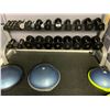 Image 1 : GREY ASSORTED DUMBBELLS  WITH DUMBBELL RACK
