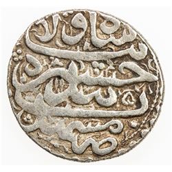 ISLAMIC - SAFAVID: Sultan Hysayn, 1694-1722, AR abbasi (5.33g), Mashhad, AH1135. VF-EF