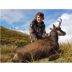 Cardrona Outfitters, 1 Chamois buck, 1 hunter, New Zealand