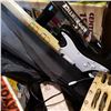 Image 2 : BOX OF LOST PROPERTY ITEMS
