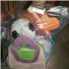 Image 2 : LOT OF PINATAS