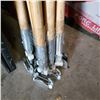 Image 2 : 10 MOP HANDLES