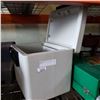 Image 2 : SENTRY 1170 FIRE BOX - NO KEY