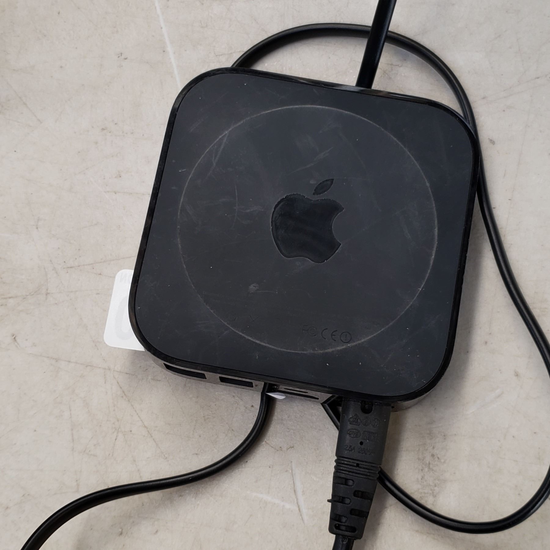 APPLE TV MODEL A1427 3 GEN