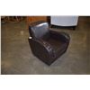Image 2 : CHILDS LEATHER ARM CHAIR