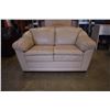 Image 2 : LEATHER LOVE SEAT