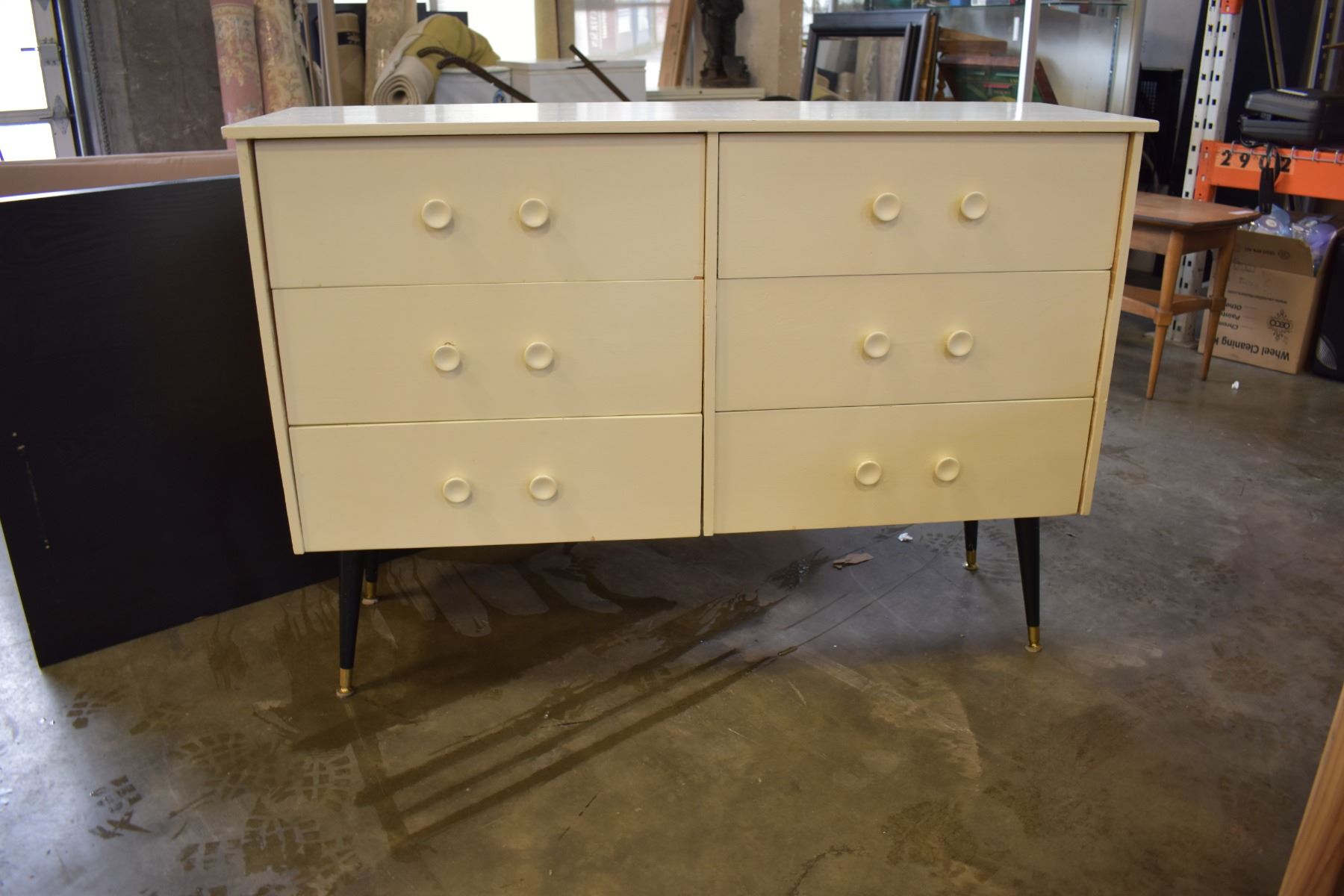 MCM WHITE 6 DRAWER DRESSER