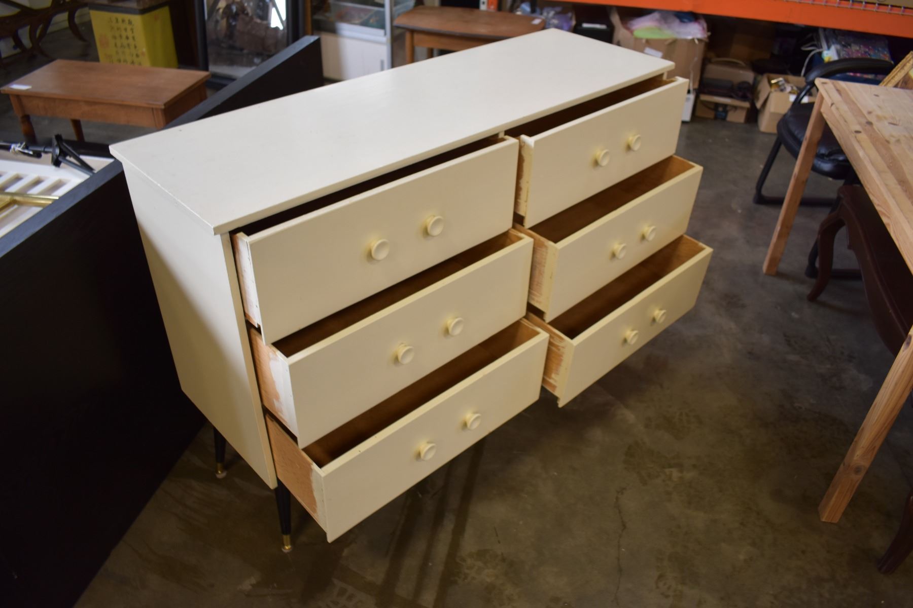 MCM WHITE 6 DRAWER DRESSER
