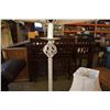 Image 2 : DECORATIVE METAL FLOOR LAMP AND MATCHING TABLE LAMP
