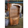 Image 2 : WELCH MADE QUARTER SAWN OAK BOWED FRONT CHINA CABINET
