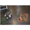 Image 2 : LOT OF FLORALS AND VASES