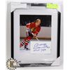 Image 1 : FRAMED BOBBY HULL AUTOGRAPH.