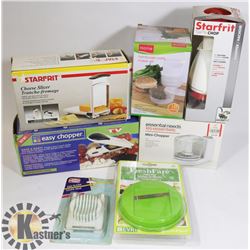 FLAT WITH 7 KITCHEN GADGETS