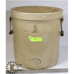 5 GALLON MEDALTA CROCK.